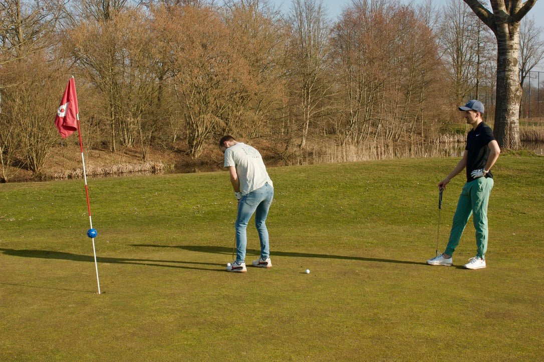 Hoenderdaal Golf de golfbaan die Nick en Mels thuis noemen - Reswing